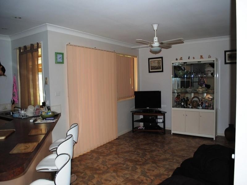 23 Fuchsia Court, Birkdale QLD 4159