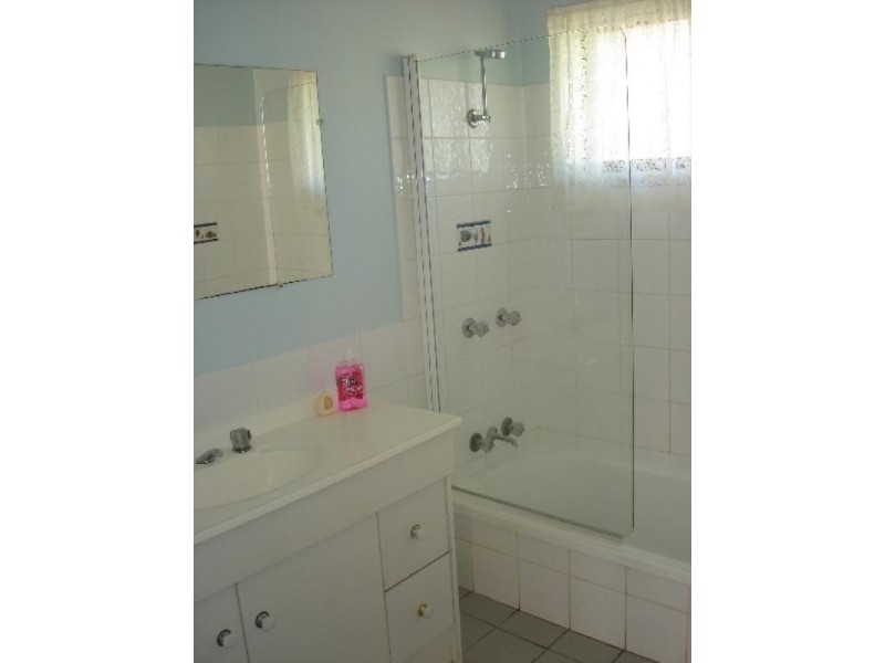 675 Old Cleveland Road, Wellington Point QLD 4160