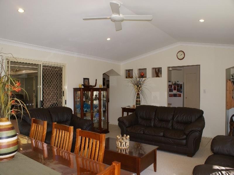 19 Orangegrove Court, Birkdale QLD 4159