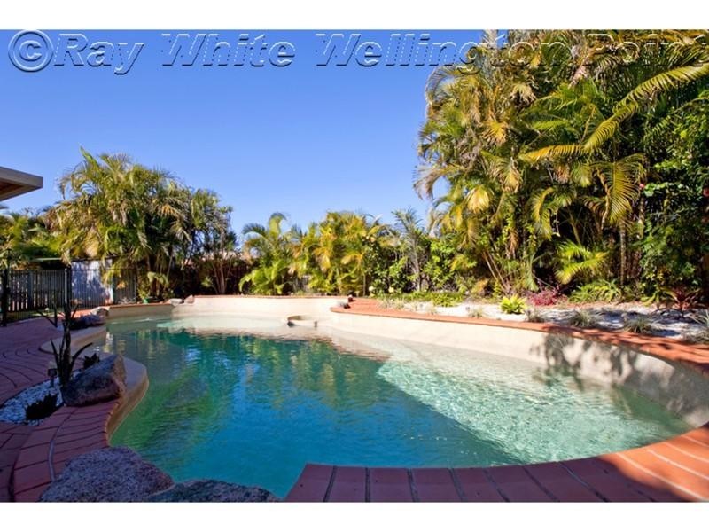 49 Spurs Drive, Wellington Point QLD 4160