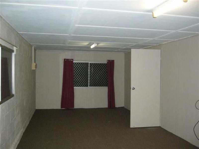 11 Bayview Street, Wellington Point QLD 4160