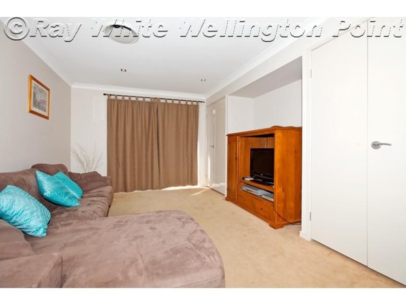 33 Jacob Street, Wellington Point QLD 4160