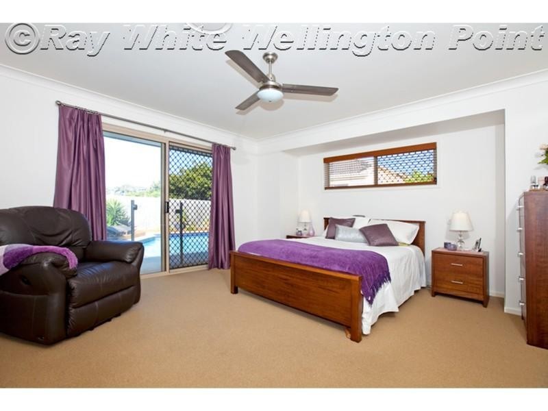14 Trafalgar Vale Avenue, Wellington Point QLD 4160