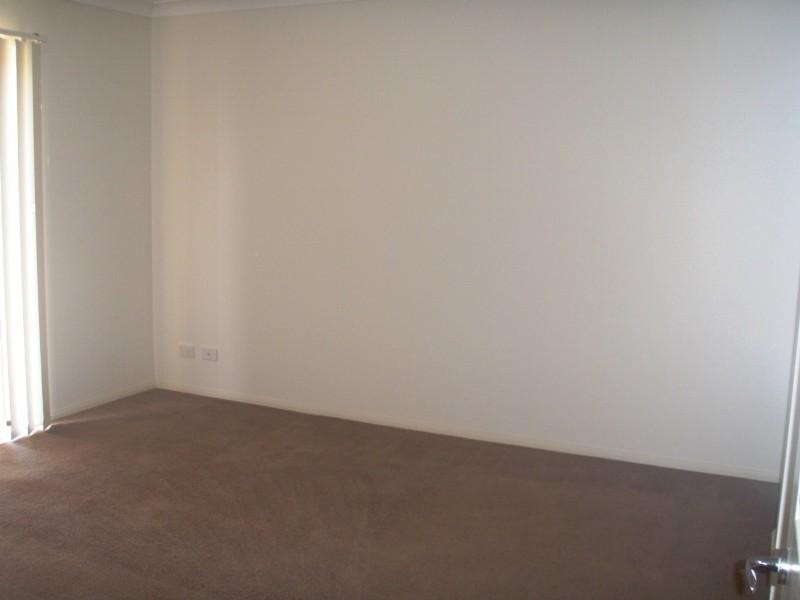 4 Shearwater Street, Cleveland QLD 4163