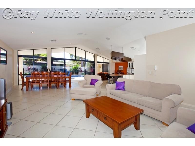 25 Canegrove Circuit, Wellington Point QLD 4160