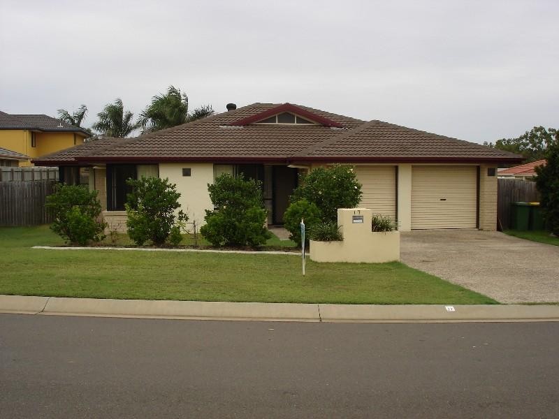 17 Remo Place, Birkdale QLD 4159