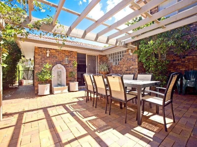 1 Clearwater Street, Ormiston QLD 4160