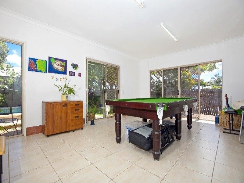 1 Clearwater Street, Ormiston QLD 4160