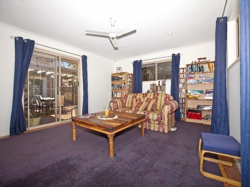 1 Clearwater Street, Ormiston QLD 4160