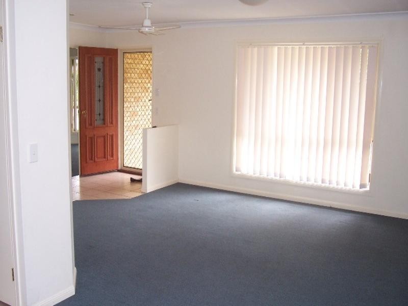 8 Walnut Court, Birkdale QLD 4159