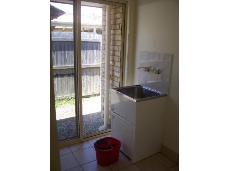 8 Walnut Court, Birkdale QLD 4159