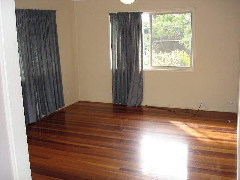 663 Main Road, Wellington Point QLD 4160