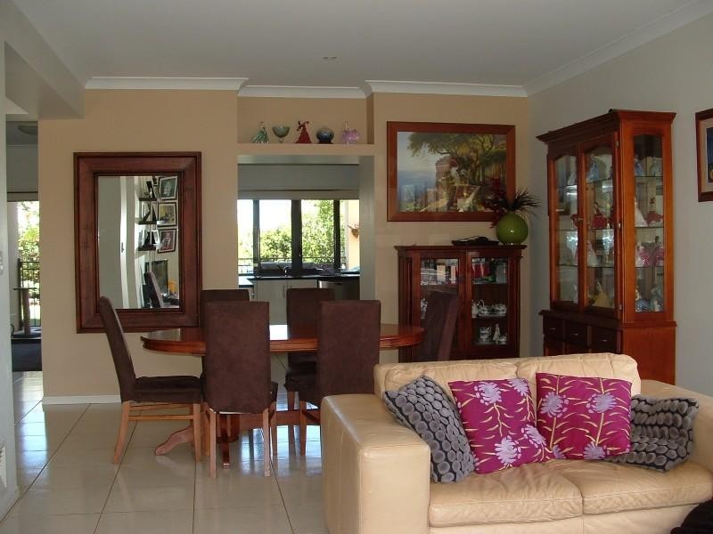 3 Orpheus Place, Redland Bay QLD 4165