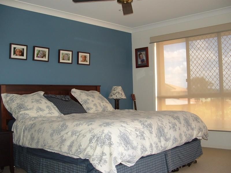 3 Orpheus Place, Redland Bay QLD 4165