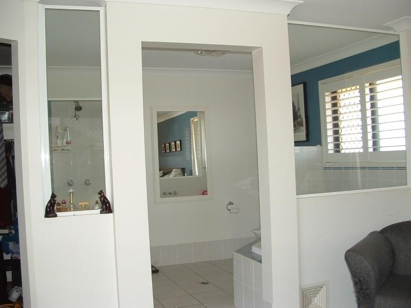 3 Orpheus Place, Redland Bay QLD 4165