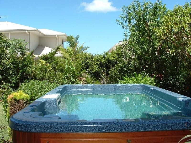 3 Orpheus Place, Redland Bay QLD 4165