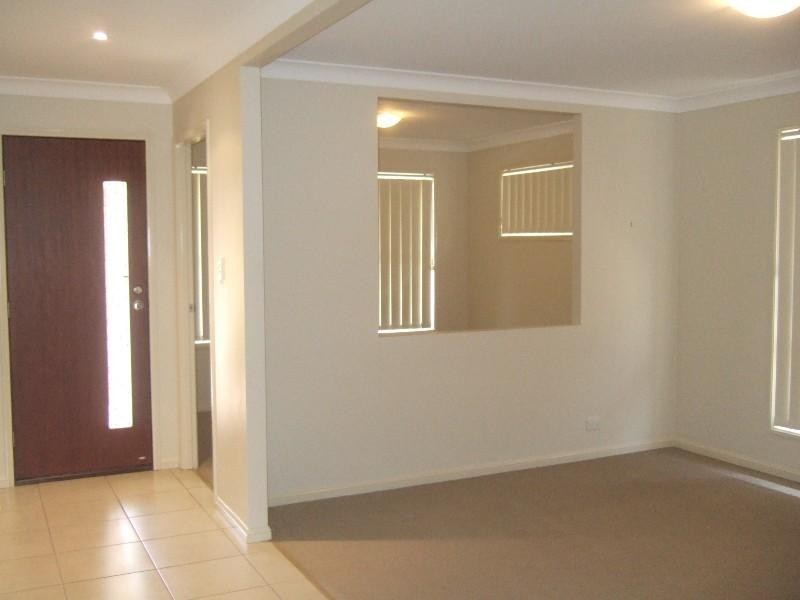 33 Elysian Street, Victoria Point QLD 4165