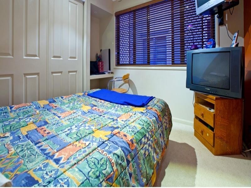 25 Mooroondu Road, Thorneside QLD 4158