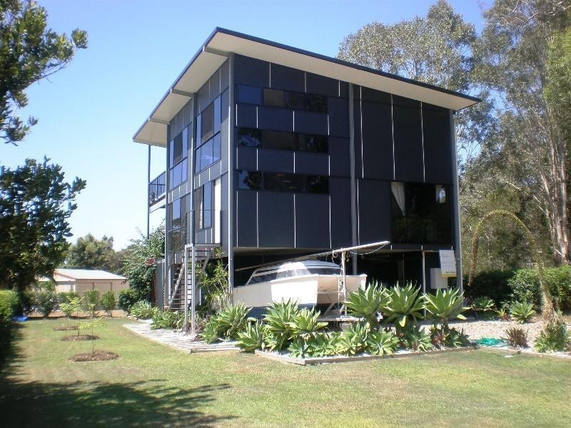 Macleay Island QLD 4184