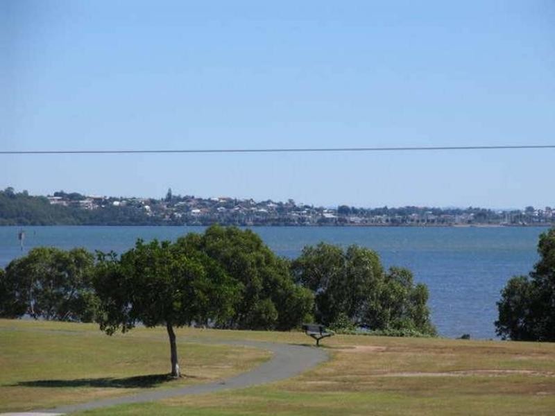 17 Bath Street, Birkdale QLD 4159