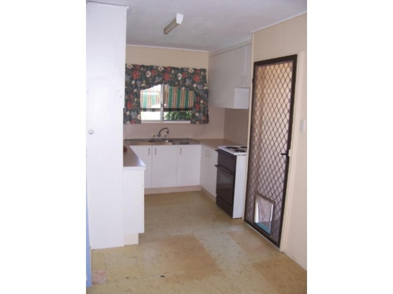 74 Thomas Street, Birkdale QLD 4159