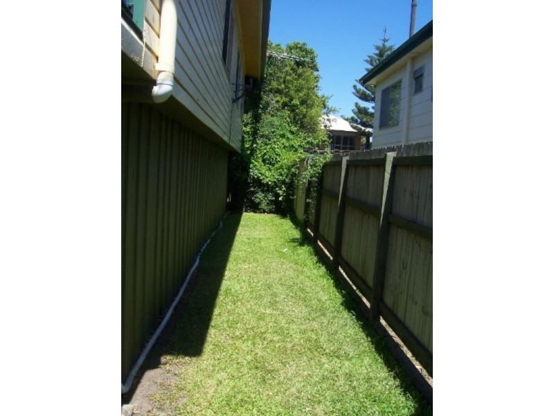 74 Thomas Street, Birkdale QLD 4159