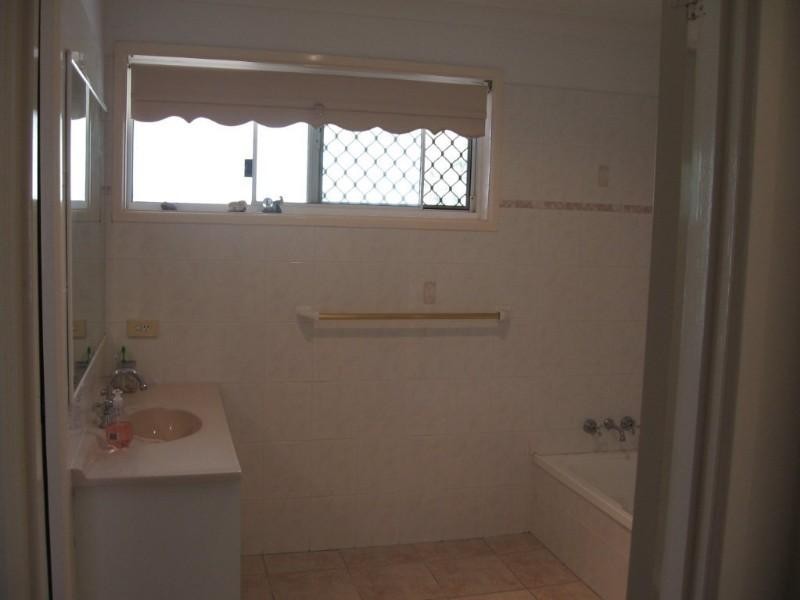 2/188 Thorneside Road, Thorneside QLD 4158