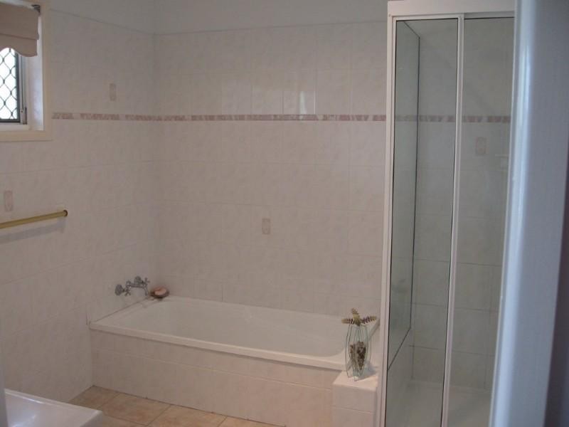 2/188 Thorneside Road, Thorneside QLD 4158