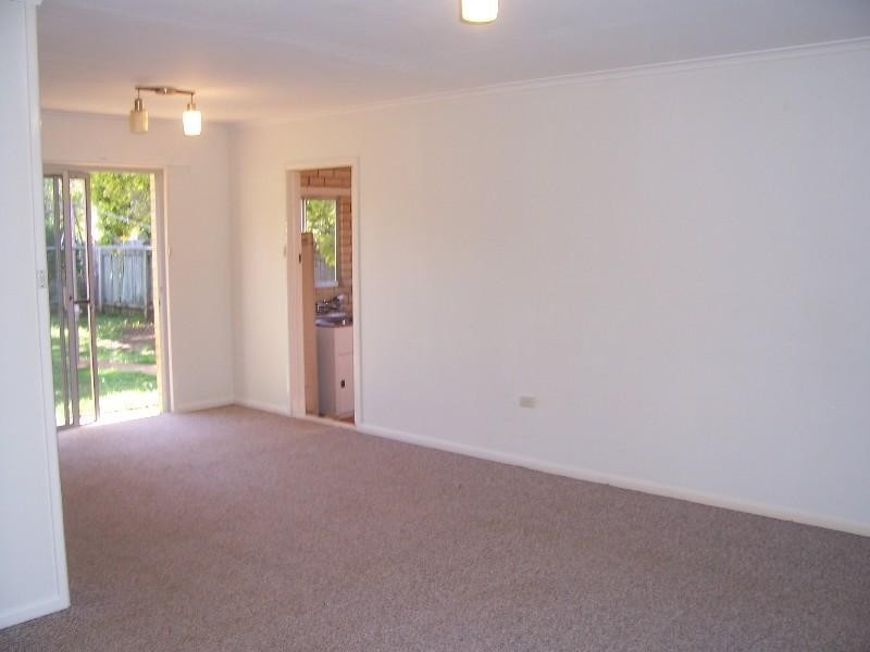 15 Holloway Street, Birkdale QLD 4159