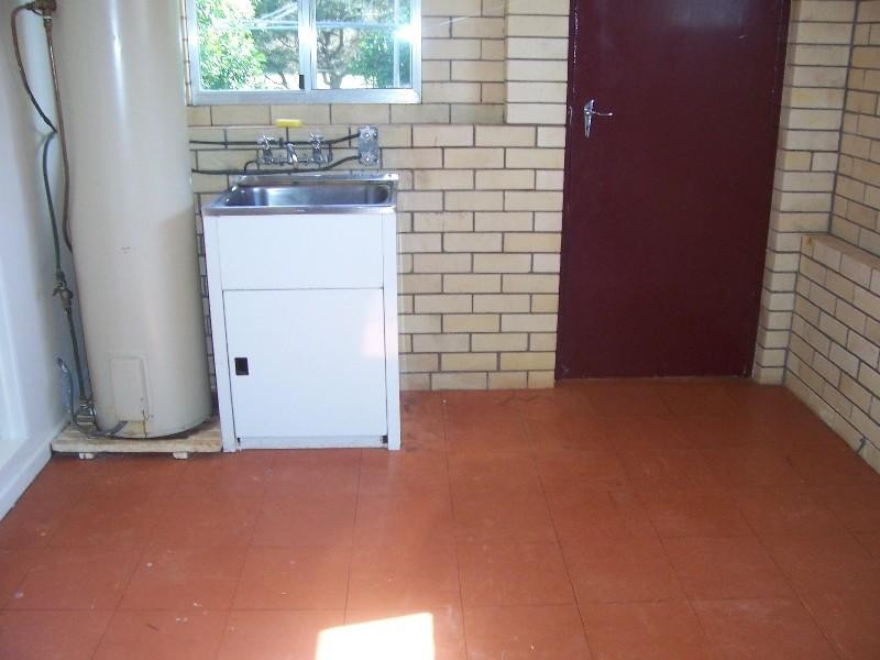 15 Holloway Street, Birkdale QLD 4159