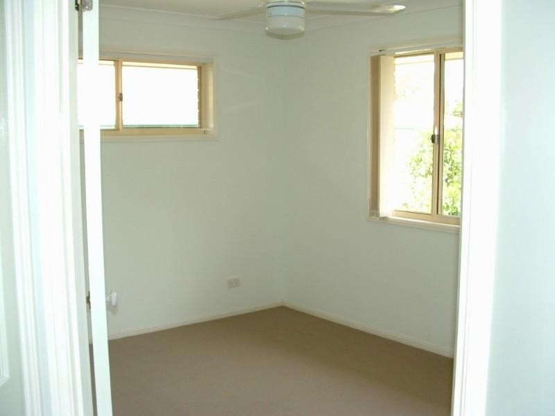 4/299 Main Road, Wellington Point QLD 4160