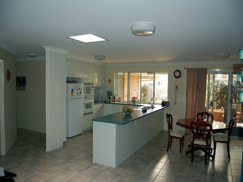 15 Ashley Court, Wellington Point QLD 4160