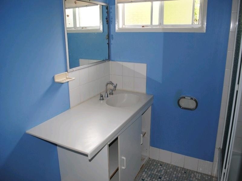 2 Boambille Street, Thorneside QLD 4158