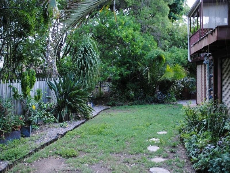 2 Boambille Street, Thorneside QLD 4158