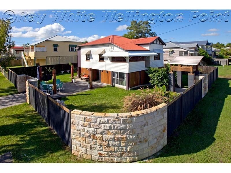 74 Emsworth Street, Wynnum QLD 4178