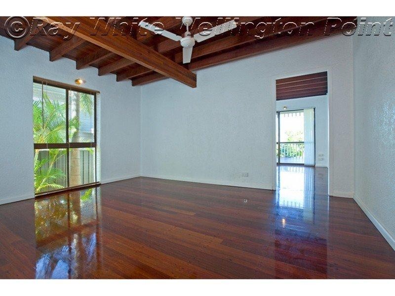 345 Main Road, Wellington Point QLD 4160
