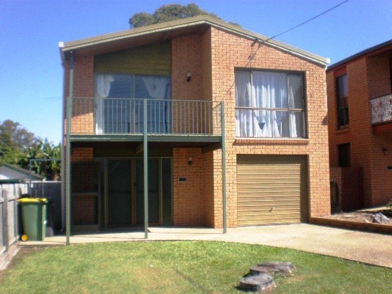 62 Mooroondu Road, Thorneside QLD 4158