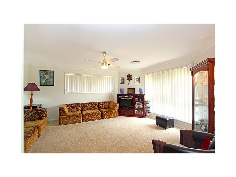 24 Bryce Place, Birkdale QLD 4159