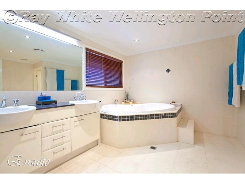 58 Dungogie Drive, Tallebudgera QLD 4228