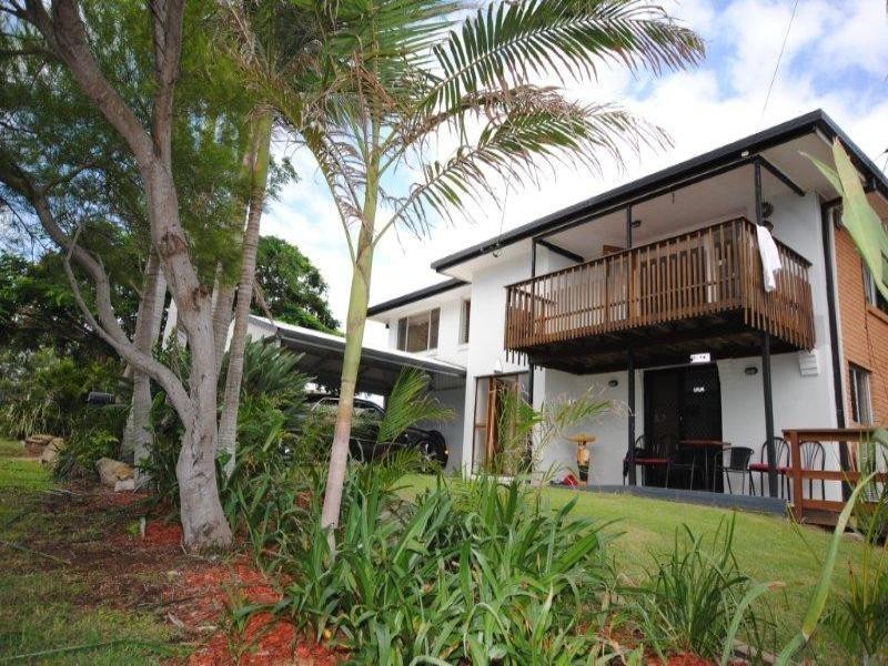 6 Thomas Street, Birkdale QLD 4159