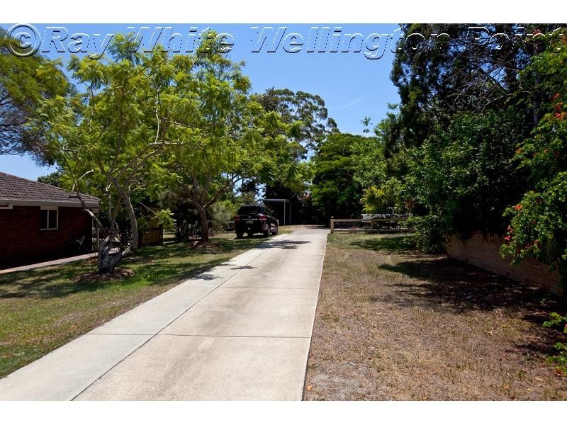 104 Bailey Road, Birkdale QLD 4159