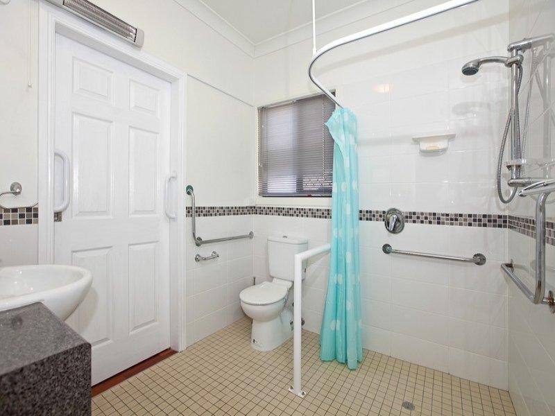 25 Douro Road, Wellington Point QLD 4160