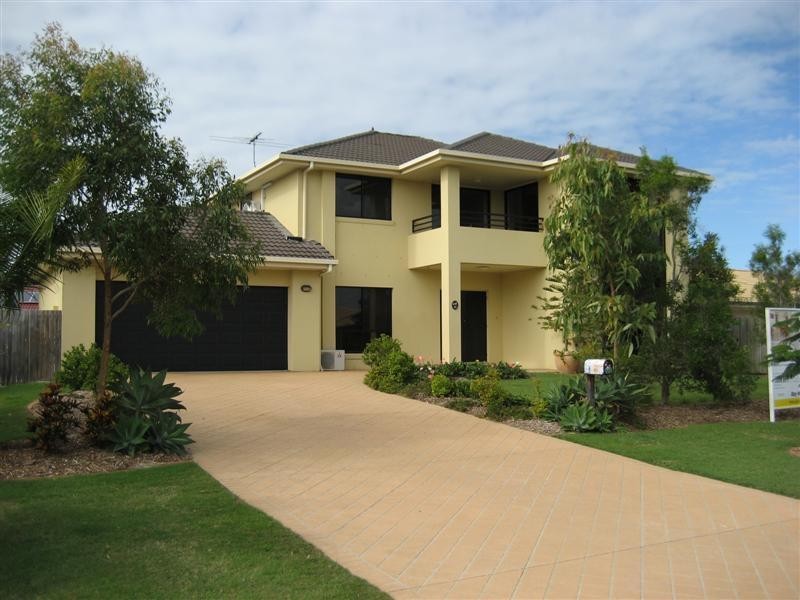 85 Allan Day Drive, Wellington Point QLD 4160
