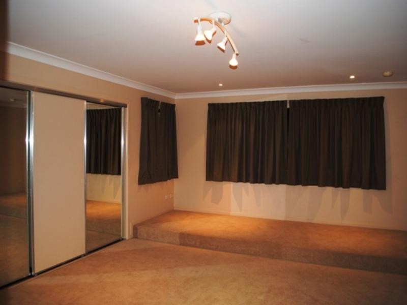 5 Forsyth Place, Wellington Point QLD 4160