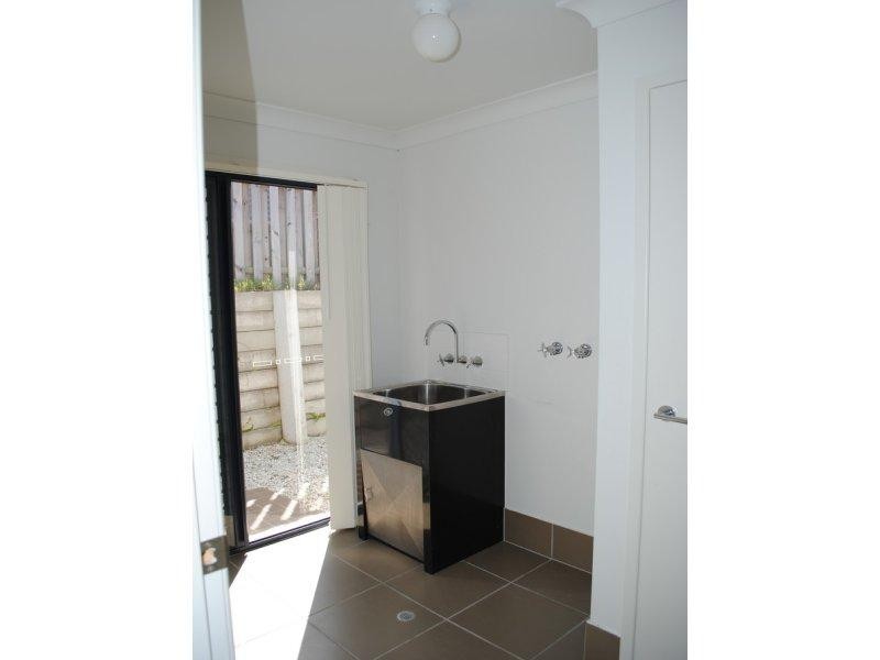 24 Aqua Crescent, Redland Bay QLD 4165