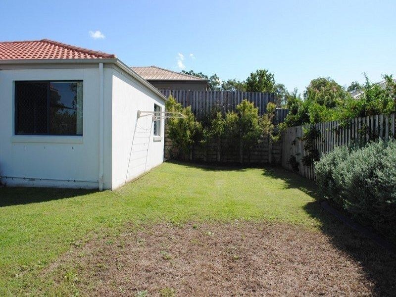 24 Aqua Crescent, Redland Bay QLD 4165