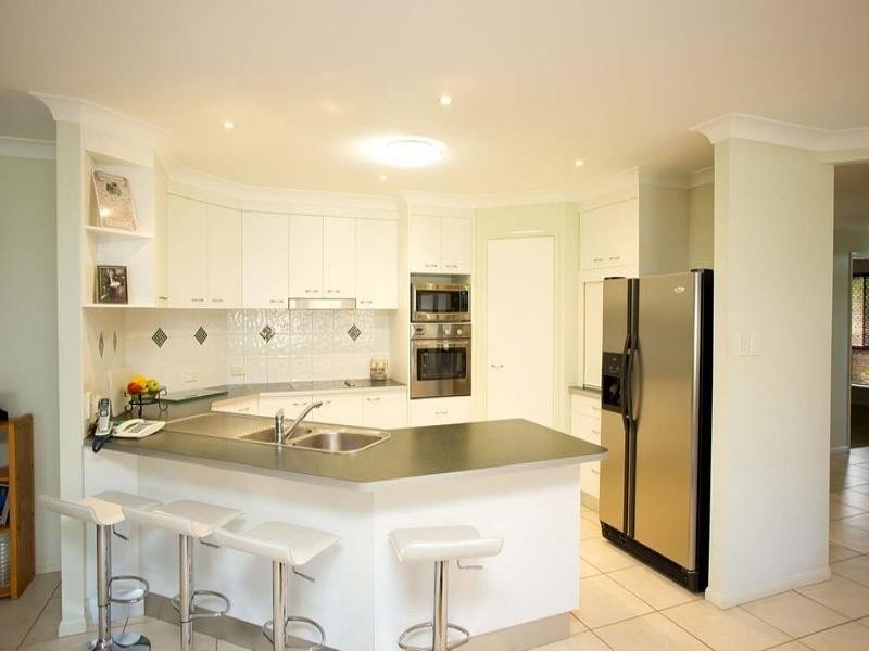 24 Whepstead Avenue, Wellington Point QLD 4160