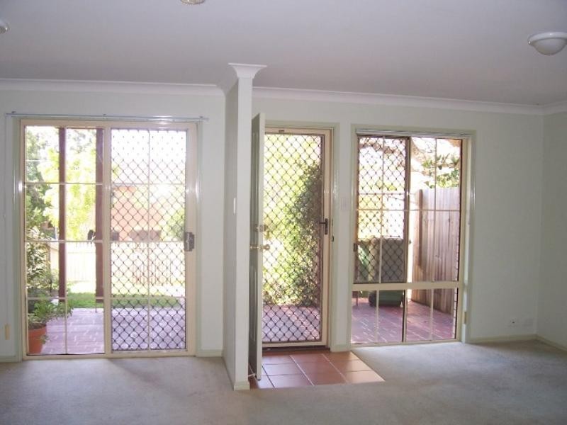 2/55 Harris Street, Wellington Point QLD 4160