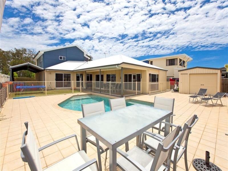 21 Allan Day Drive, Wellington Point QLD 4160