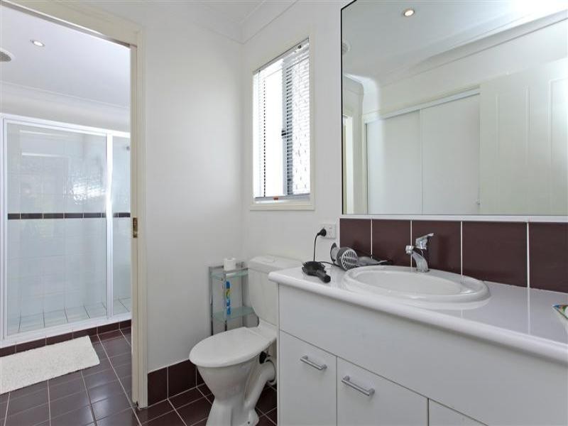 21 Allan Day Drive, Wellington Point QLD 4160